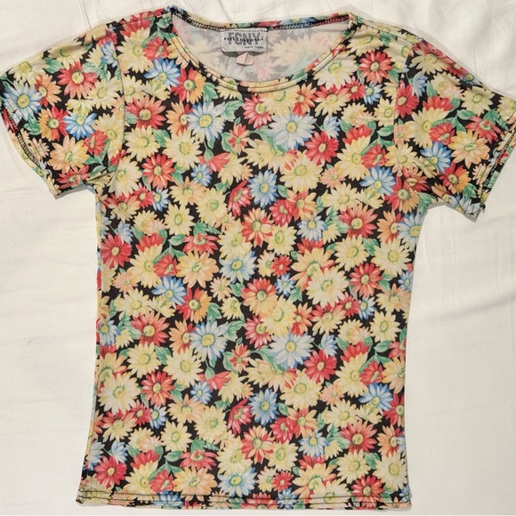FCNY Full Coverage New York Tops - Vintage Y2K FCNY New York Women S Shirt Flower Yellow 90s Silky Whimsy Fairy EUC